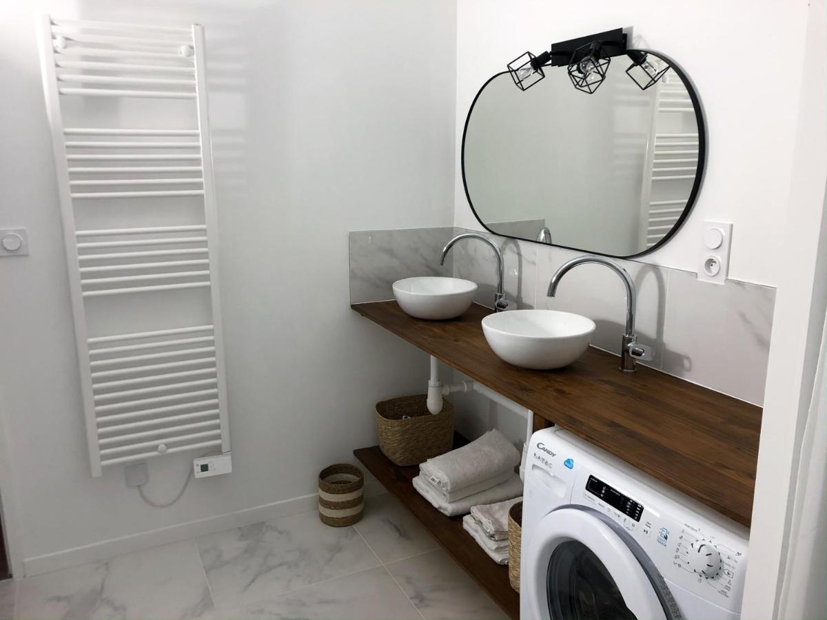 Grand Appartement Fonctionnel Proche Centre-Ville Saumur Exteriör bild